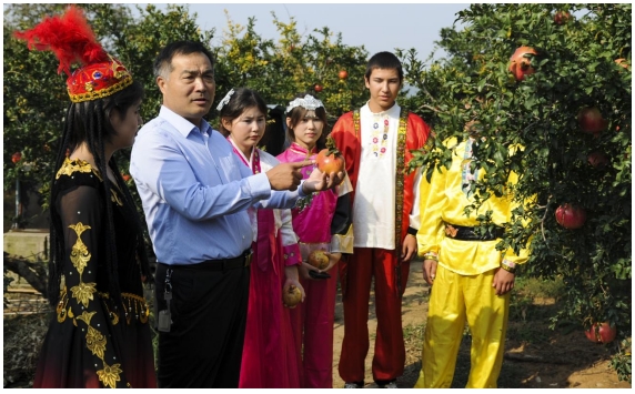 ���f��Ѧ�ǅ^(q��)���f(xi��)�M���_(k��i)չ�����l(xi��ng)�����d ���L(f��ng)���(d��ng)