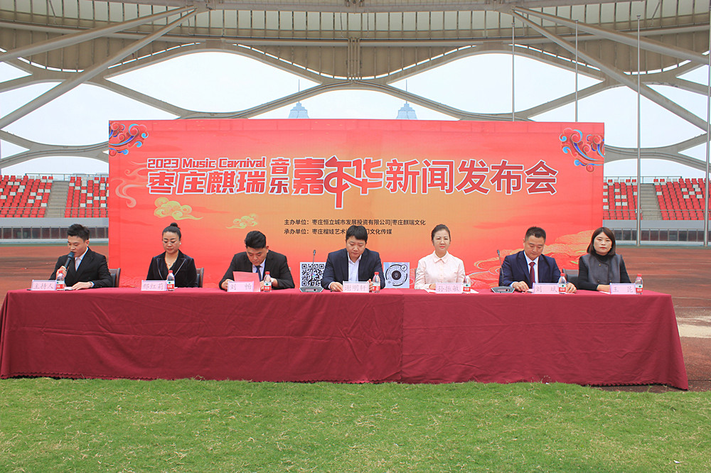 ���l(f��)�������_��11��4�� ���f��ӭ���������������Aʢ���ݳ���